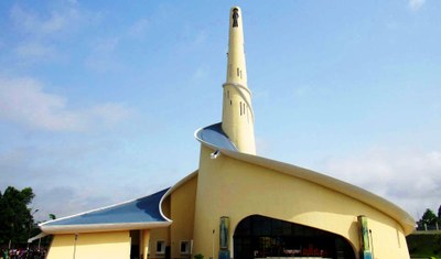Peregrinación de la comunidad de Costa de Marfil al Santuario Mariano de Abiyán
